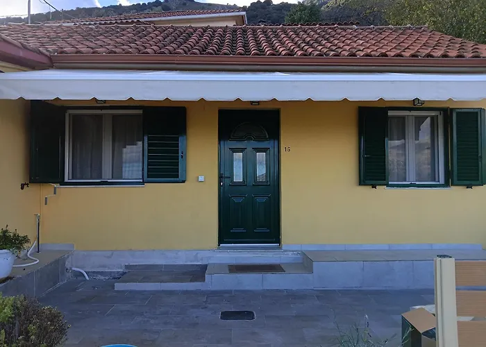 Ainos Casa de Férias